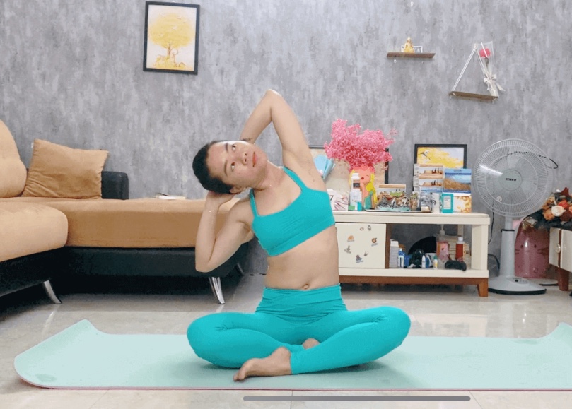 bài tập cho vai yoga